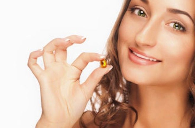 Витамин А для кожи: применение для лица, рук и кожи вокруг глаз