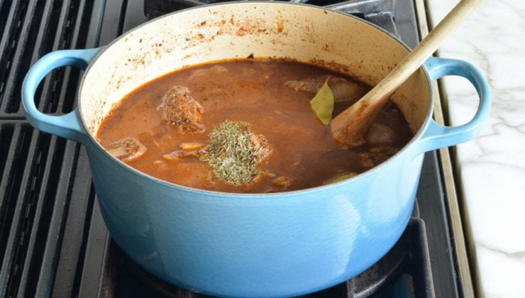 Тушеная говядина с морковью и картофелем – Шаг 4