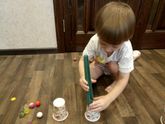 Игра на изучение предлогов НА, ПОД, В (с 2,5)