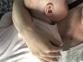Бедная моя малышечка, уложила