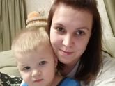 Младший наконец то заснул в 22:))