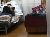 Сын повторяет за папой)
