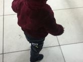Уже холодно😒 такая не