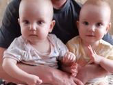 15 месяцев дочкам