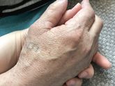 Папочка, я скучаю по тебе...