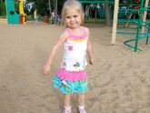 Евочке 6 лет.