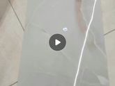 Глянец на полу.