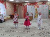 Осенний праздник в детском саду у Вероники