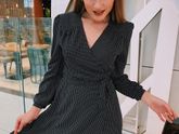 Платье с рюшами или без?