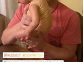 Во сколько месяцев присаживали