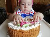 Арине 8 месяцев.