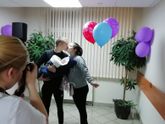 Нас выписали ,мы дома)