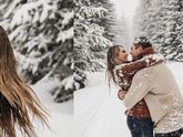 Девочки, ищу заснеженные красивые