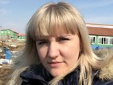 Перекрасилась)