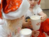 Запаковываю подарки в тайне