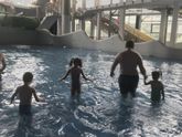 Сгоняли в аквапарк). Мореон