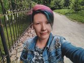 Голова рукам покоя не дает. Нравлюсь сама себе) покрасилась.
