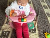 Викуля играет))