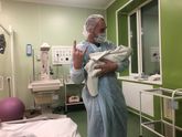 Родила!