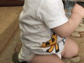 Только в такой позе сидит