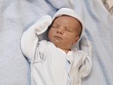 в чем выписывали летних малышей？