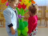 Сынок поздравил с 8 марта