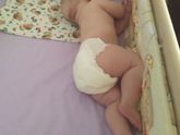 Ребёнок с положения лёжа