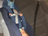 Детское кресло в машину.