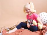 Фотосет с детишками, крольчатами и циплятами