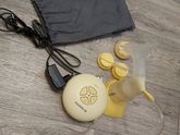 Продам электрический молокоотсос Medela