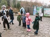 Дети и русские сказки) Про парк Сказов