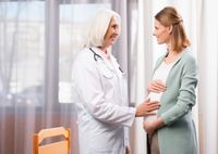 Витамин Д при беременности, на ранних сроках: как проявляется недостаток и избыток