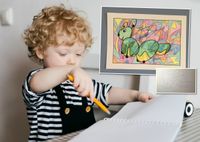 Крутая идея: мама делает раскраски-антистресс из детских рисунков, похожих на каляки-маляки