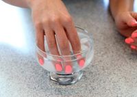 Способы, как быстро высушить обычный лак на ногтях