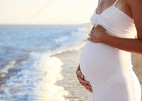 Можно ли беременным купаться в море: когда лучше отправляться на отдых, особенности поездки