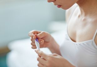 Может ли быть внематочная беременность при ЭКО: вероятность, признаки, симптомы