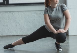 Упражнения для похудения ног для девушек