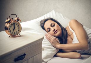 Берегите сердце: ученые объяснили, почему так важно ложиться спать в одно и то же время