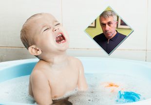 Чтобы ребенок не плакал во время купания: 5 полезных советов от доктора Комаровского