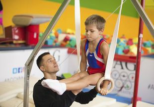 С какого возраста отдавать ребенка в спортивную гимнастику? Отвечает олимпийский чемпион
