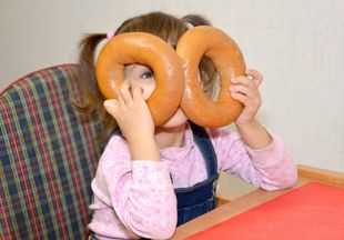 Совет дня: не требуйте от ребенка не играть с едой