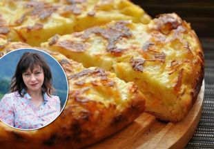 Вкусно в любое время года: Евгения Добровольская поделилась рецептом капустной шарлотки