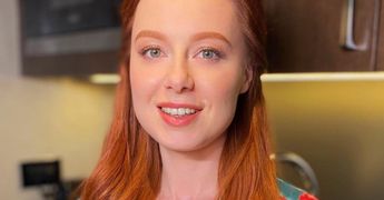 «Идеальная схема»: Юлия Савичева рассекретила свою диету перед праздниками