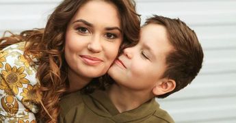 «Самый драгоценный мужчина»: Агата Муцениеце поздравила сына с днем рождения стихами
