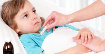 Промывание желудка у детей: показания и алгоритм действий
