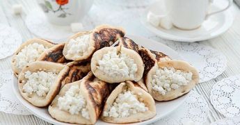 Пятый день Масленицы: приготовьте вкусные блинчики-пирожные