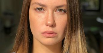«Все у нас хорошо»: Агата Муцениеце рассказала о том, кто помогает ей с детьми