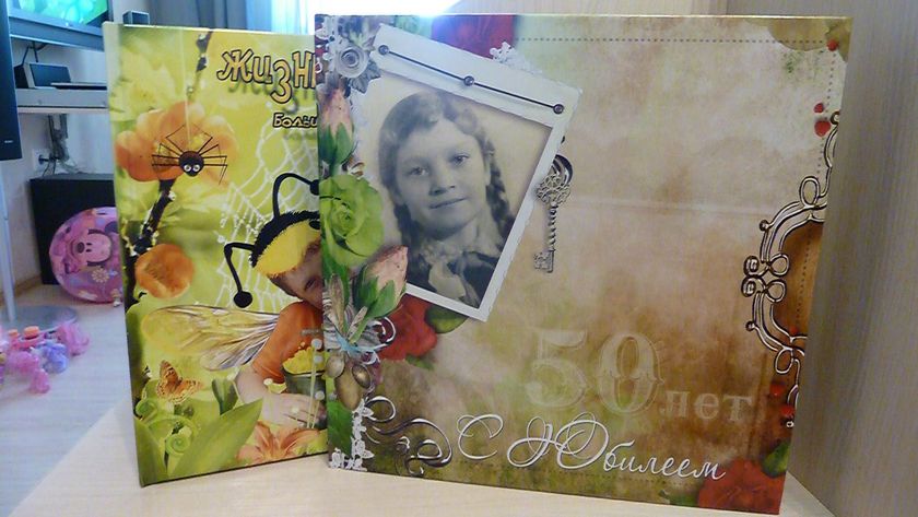 Книжки ,которые хранятся у меня дома)).Какие можно придумать фотокниги в вашу семейную библиотеку?
