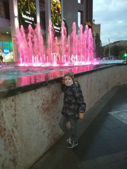 Приехали из Москвы.