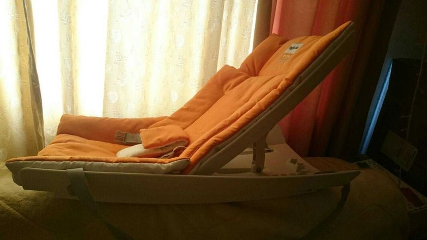 Продам шезлонг Inglesina 0+